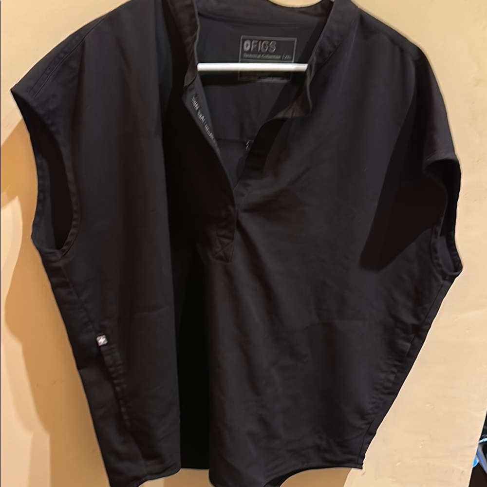 FIGS Rafaela oversized scrub top black xxl